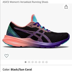 ASICS Women’s size 8 running shoes NWT